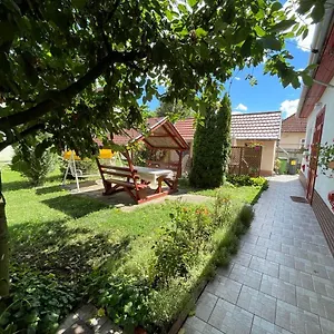 Balla Mama, Apartman Hajdúszoboszló